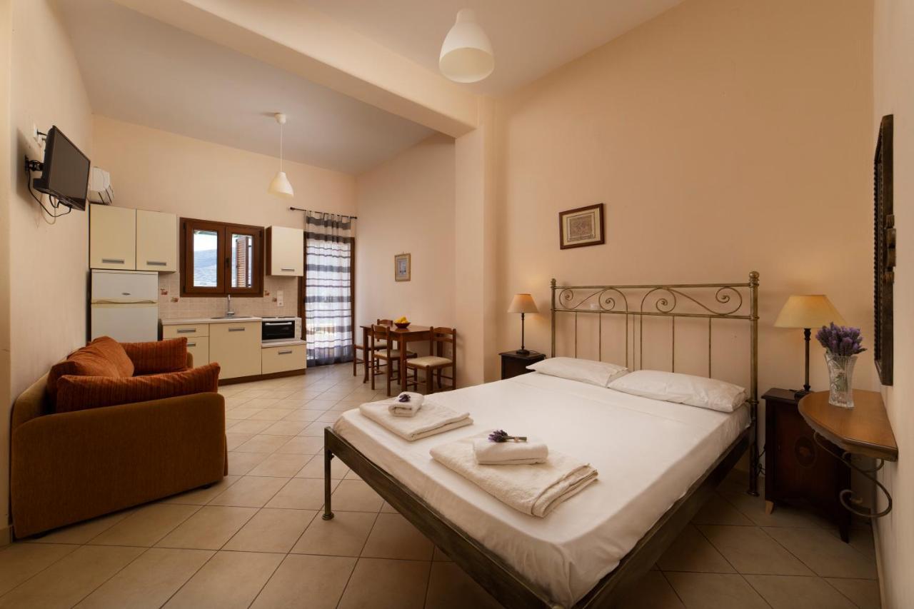 Spertos Apartments Ormos (Andros) Exterior foto
