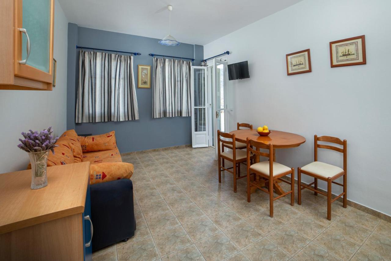 Spertos Apartments Ormos (Andros) Exterior foto