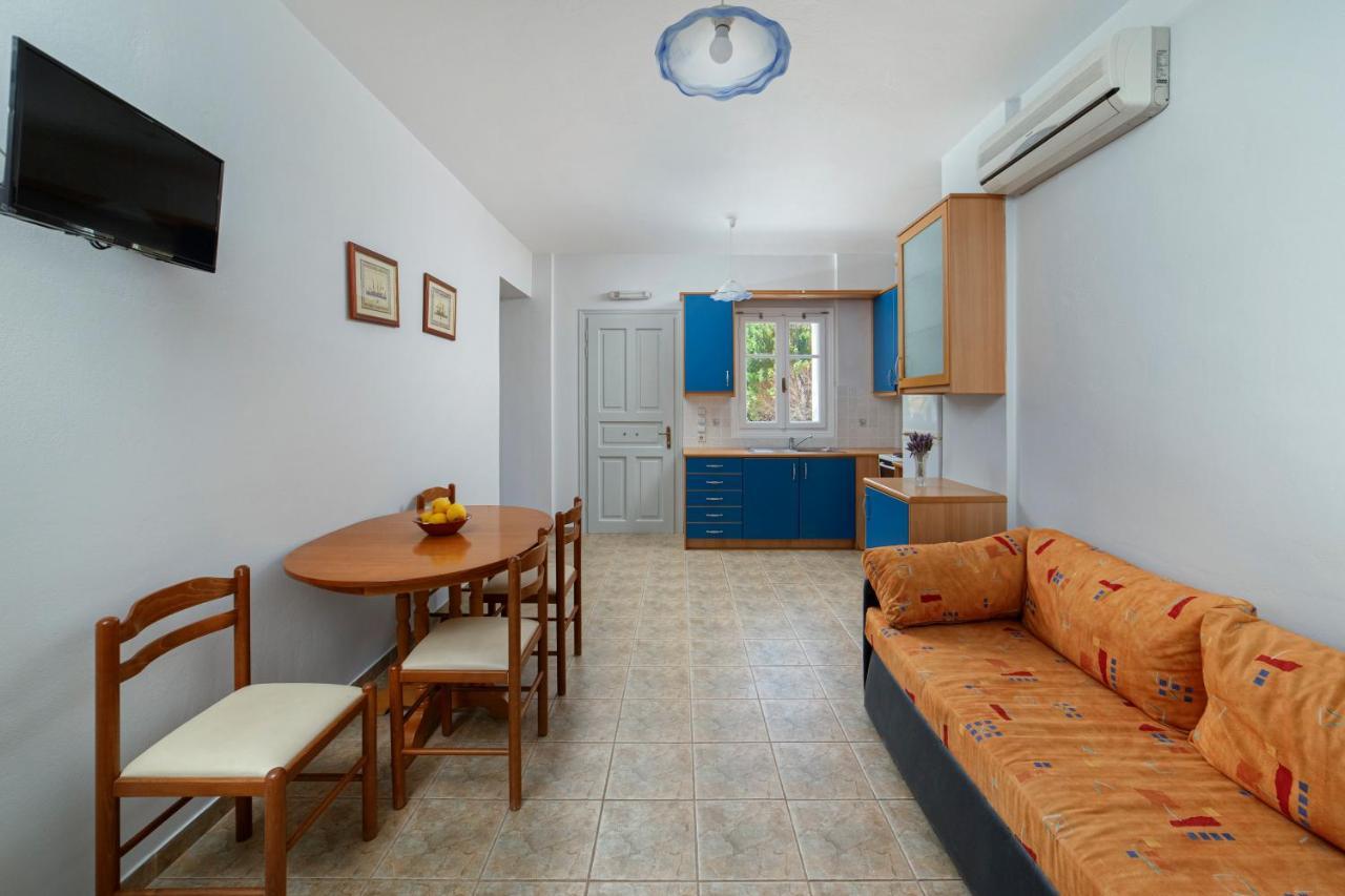 Spertos Apartments Ormos (Andros) Exterior foto